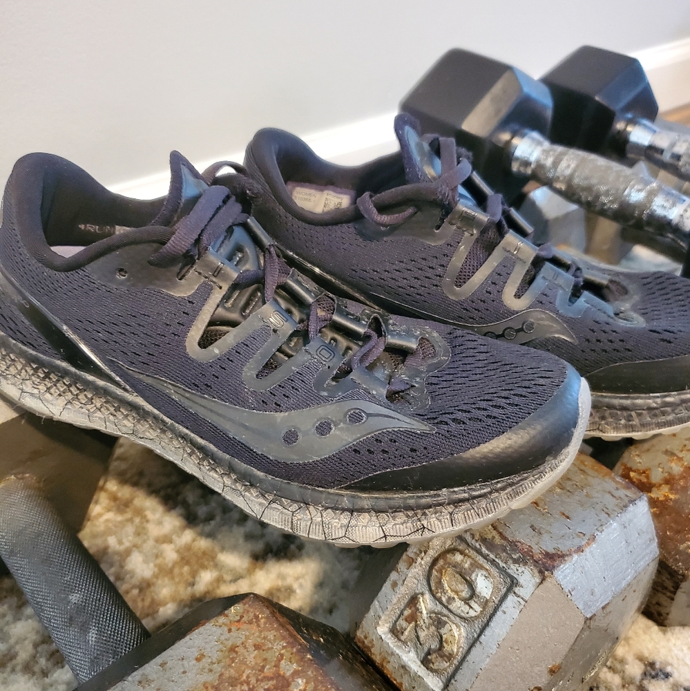Saucony Freesom ISO Running Sneaker